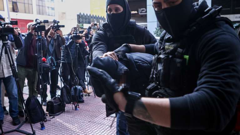 Προκλητική τοποθέτηση του Ερασιτέχνη Ολυμπιακού: Απαγωγή και βασανιστήρια οπαδών μας από την αστυνομία