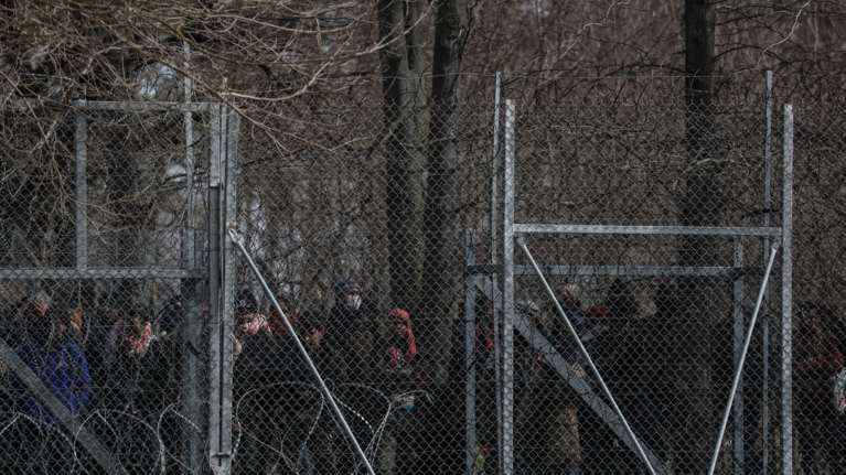 Ανοιξε το φράγμα του Εβρου η Βουλγαρία- Ανεβαίνει η στάθμη, πιο δύσκολο το πέρασμα για τους μετανάστες