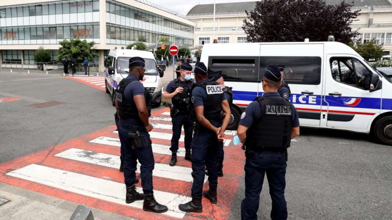 Φρίκη στη Γαλλία:  Μητέρα και κόρη κακοποιούσαν για 3 χρόνια τη μικρότερη κόρη για &quot;θρησκευτικούς λόγους&quot;