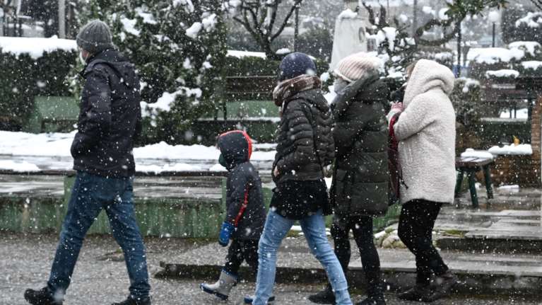 Ερχονται ψυχρές αέριες μάζες:  Βροχές και χιονοπτώσεις αύριο και μεθαύριο, νέα πτώση της θερμοκρασίας την Παρασκευή