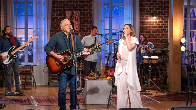 Ένα τραγούδι για την Ουκρανία&quot; από το &quot;Μουσικό Κουτί&quot; και την ΕΡΤ