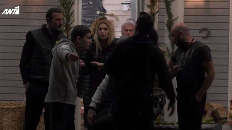 Κακός χαμός στη &quot;Φάρμα&quot;: Ποιοι παίκτες πιάστηκαν στα χέρια - Ετρεχαν να τους χωρίσουν [βίντεο]