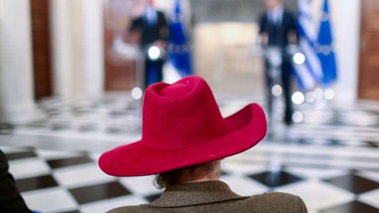 Ο Πρετεντέρης σχολιάζει την Ολλανδή δημοσιογράφο στο Μαξίμου: &quot;Η κυρία έγινε ρόμπα, πρόβλημά της&quot;