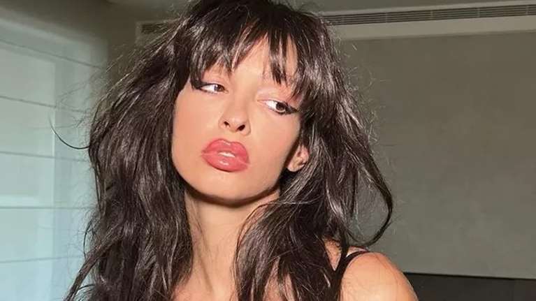 Οι αρετουσάριστες φωτογραφίες της Ελένης Φουρέιρα: Μας δείχνει την πραγματικότητα δύο μήνες μετά τη γέννα