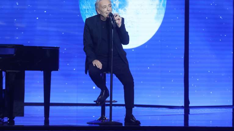 Συγκινημένος  ο Ανδρέας Μικρούτσικος: Έχω μάθει να ζω χωρίς τον Θάνο με τον Θάνο