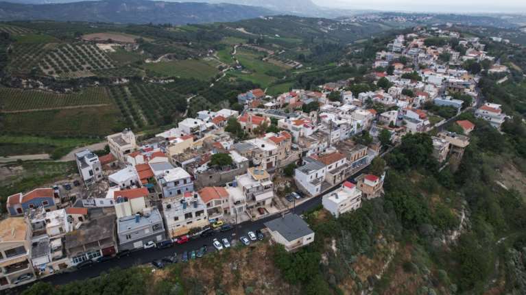 Στις Βούτες κλιμάκιο από την Αρχή Γεωλογικών και Μεταλλευτικών Ερευνών: "Είναι πολύ νωρίς για να καταλήξουμε σε συμπέρασμα"