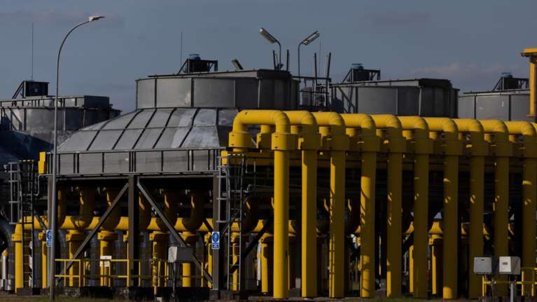 Ο Ρωσία απειλεί  τη Δύση: Το πλαφόν στην ενέργεια θα είναι το τέλος σας - &quot;Θα παγώσετε όπως η ουρά του λύκου&quot;