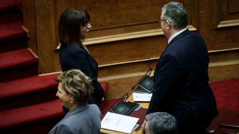 Συνάντηση Σακελλαροπούλου - Κουτσούμπα στο Προεδρικό Μέγαρο την Τετάρτη