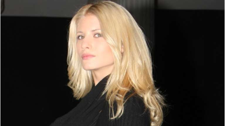 Παντρεύονται Ευαγγελία Αραβανή και  Σπύρος Λάζαρης