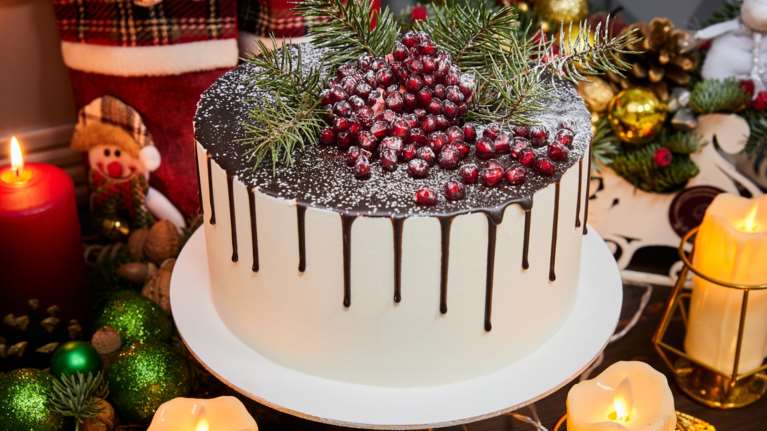 Εορτολόγιο: Ποιοι γιορτάζουν σήμερα Τρίτη 31 Δεκεμβρίου 2024