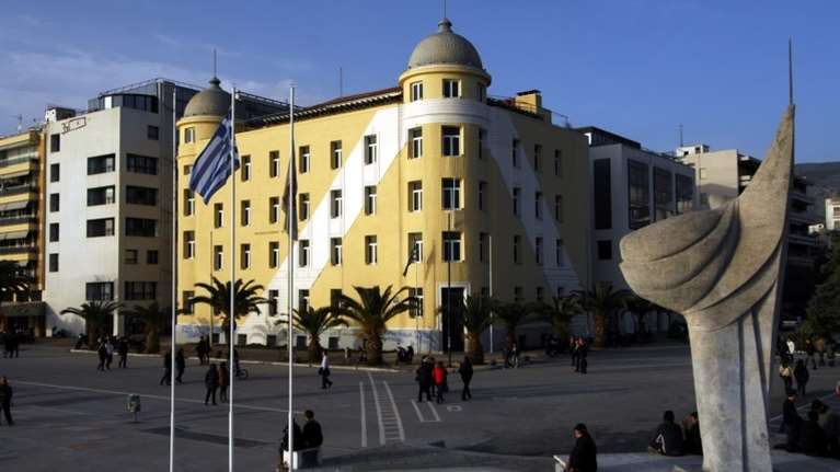 Βόλος: Πυρκαγιά στο Οικονομικό του Πανεπιστημίου Θεσσαλίας