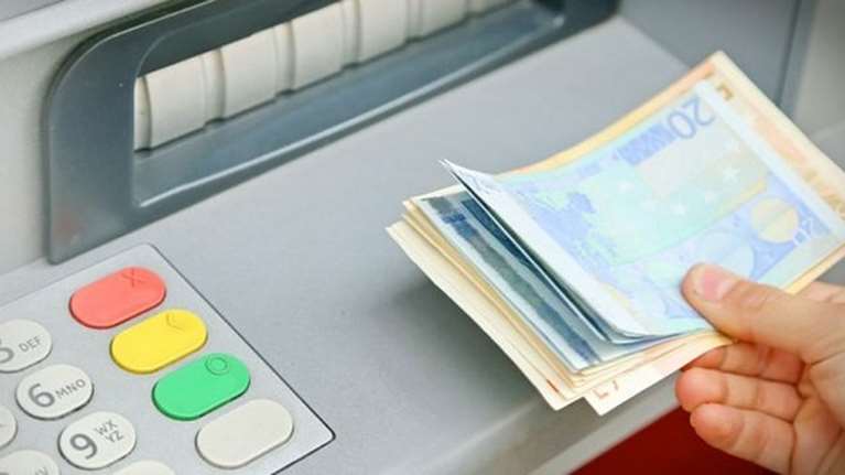 Δώρο Πάσχα 2020: Πότε θα δοθεί - Τι ισχύει για τους εργαζομένους με αναστολή σύμβασης εργασίας