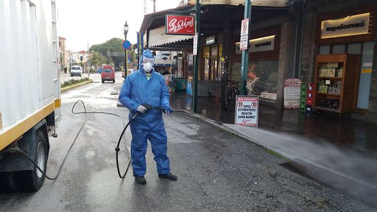 Κορονοϊός: Σε καραντίνα 50 νοσηλευτές στη Λέσβο - Θετική και η κόρη της 76χρονης που πέθανε