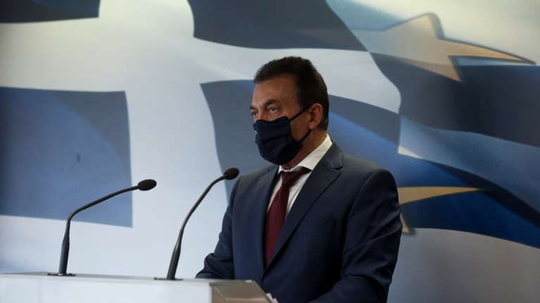 Βρούτσης: Ξεκινά  σε μηνιαία βάση η δημοσιοποίηση του αριθμού των εκκρεμών συντάξεων