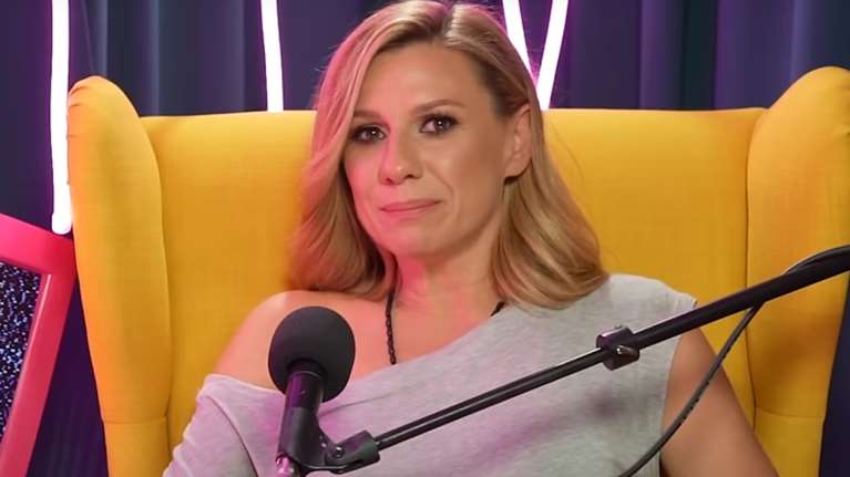 Κατερίνα Καραβάτου: &quot;Είναι μία ντροπιαστική σκηνή που δεν θα ξεπεράσω ποτέ στη ζωή μου&quot;