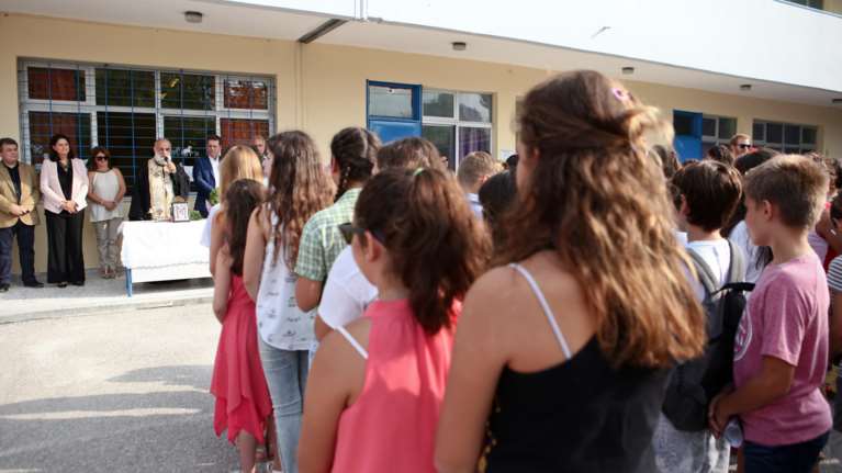 ΣτΕ:  Συνταγματικός ο εκκλησιασμός και η πρωινή προσευχή σε νηπιαγωγεία και δημοτικά