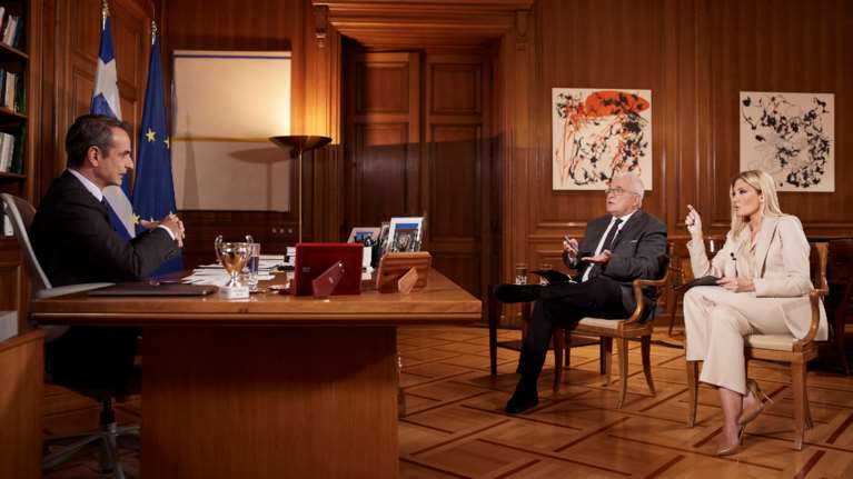 Κόντρα Πρετεντέρη - Τζίμα για το ποιος θα κάνει ερώτηση: &quot;¨Ενας, ένας&quot; τους είπε ο Μητσοτάκης