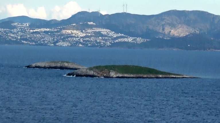 Προκαλεί πρώην Τούρκος ΥΠΕΞ : Νησιά,που δεν αναφέρονται στις συνθήκες, δεν ανήκουν στην Ελλάδα