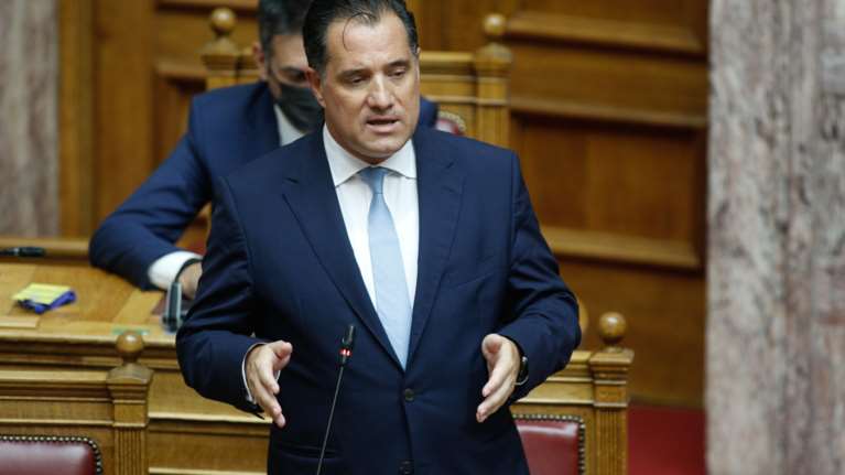 Άδωνις Γεωργιάδης: Πρώτα θα ανοίξουν παιχνιδάδικα, βιβλιοπωλεία, ανθοπωλεία, κομμωτήρια