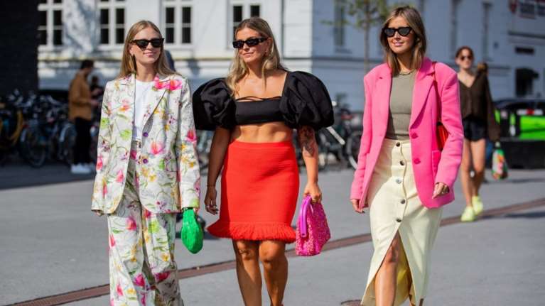 Three Outfit Rule: Πώς θα ανανεώσεις το στιλ σου χωρίς να κάνεις άσκοπες αγορές