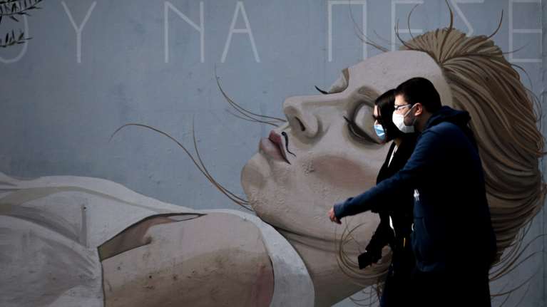 Κορονοϊός: Εφιάλτης με 862 νέα κρούσματα σε Θεσσαλονίκη και 588 σε Αττική - Τριψήφια νούμερα σε Σέρρες, Δράμα και Λάρισα