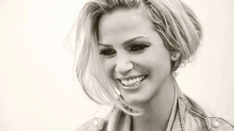 Θρήνος: Πέθανε στα 39 της χρόνια η ηθοποιός και τραγουδίστρια Σάρα Χάρντινγκ - Συγκλονίζει η μητέρα της