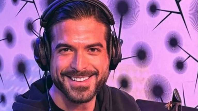 Άρης Μουγκοπέτρος: Στην αστυνομία ο άνδρας που του έδωσε την κροτίδα - Φίλος και συγχωριανός του 32χρονου μουσικού