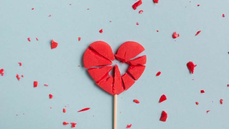 Αυτά τα 3 ζώδια θα χωρίσουν μέσα στο 2025