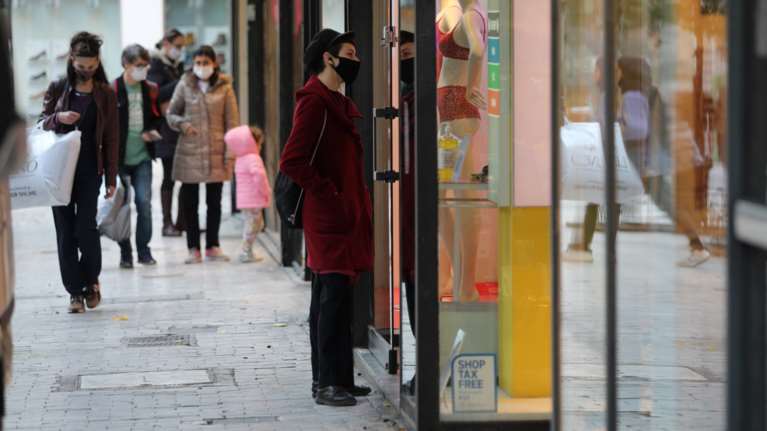 Ποια καταστήματα θα είναι ανοιχτά την Κυριακή 3 Ιανουαρίου