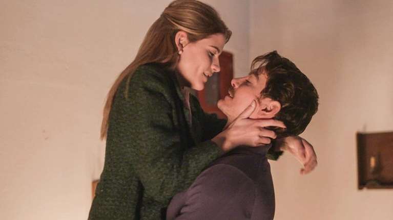 Άγριες Μέλισσες - Spoiler: Νέα βόμβα στο Διαφάνι - Ο Κωνσταντής χάνει τη γη κάτω από τα πόδια του, θα πάθει πάρα πολύ μεγάλο σοκ