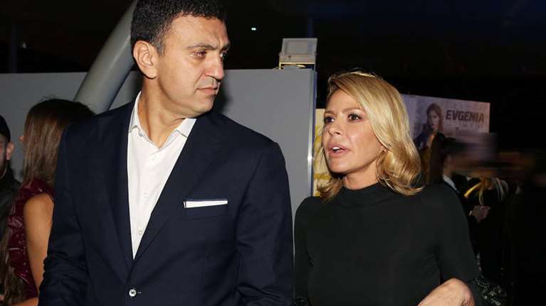 Τζένη Μπαλατσινού - Βασίλης Κικίλιας: Οικογενειακή εξόρμηση στο Μέτσοβο [Εικόνες]