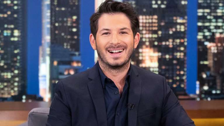 Γιώργος Περρής: &quot;Είπα ότι είμαι ομοφυλόφιλος γιατί ένας από τους βασικούς λόγους που έφηβοι κάνουν απόπειρες αυτοκτονίας είναι αυτός&quot;