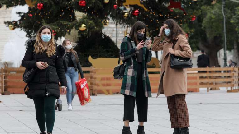 Αποκάλυψη Σαρηγιάννη: Εισήγηση για καθολικό lockdown στις 3 Ιανουαρίου με διάρκεια έναν μήνα