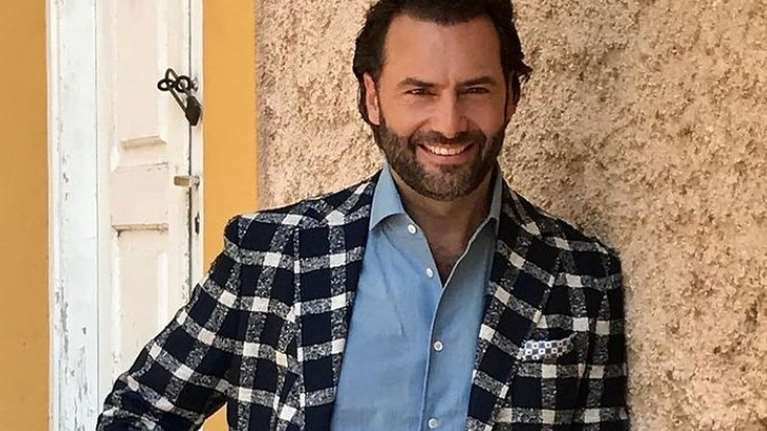 Παναγιώτης Μπουγιούρης: Ευχάριστα νέα για τον ηθοποιό - Φωτογραφίες από το μυστήριο