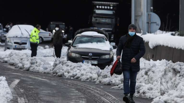 Αττική Οδός: Πολίτες ετοιμάζουν μηνύσεις και αγωγές  για την τεράστια ταλαιπωρία