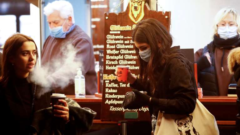 Γερμανία: Νέο τραγικό ρεκόρ 1.129 θανάτων εξαιτίας του κορονοϊού, σχεδόν 22.500 κρούσματα σε 24 ώρες