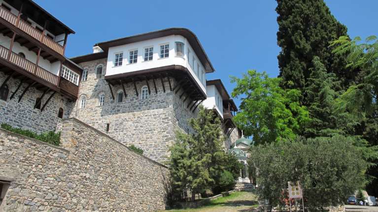 Άγιον Όρος: Άλλοι δύο μοναχοί έχασαν τη ζωή τους από κορονοϊό - Δεκάδες θάνατοι μέχρι σήμερα