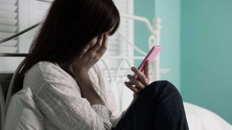 Θεσσαλονίκη: 13χρονη αποπειράθηκε να αυτοκτονήσει επειδή συνομήλικός της διακίνησε γυμνές της φωτογραφίες