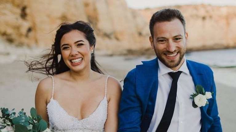 Γλυκά Νερά: &quot;Οι γονείς της Καρολάιν ξέρουν το μυστικό του δολοφόνου&quot; - Ερχονται εξελίξεις αυτή την εβδομάδα