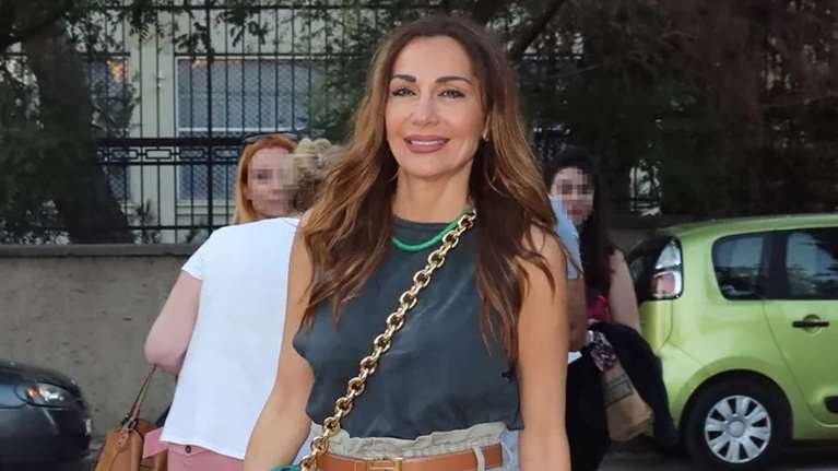 Δέσποινα Βανδή: Σπάνια βραδινή έξοδος με τον γιο της, Γιώργο Νικολαΐδη - Το βίντεο με μαμά και γιο