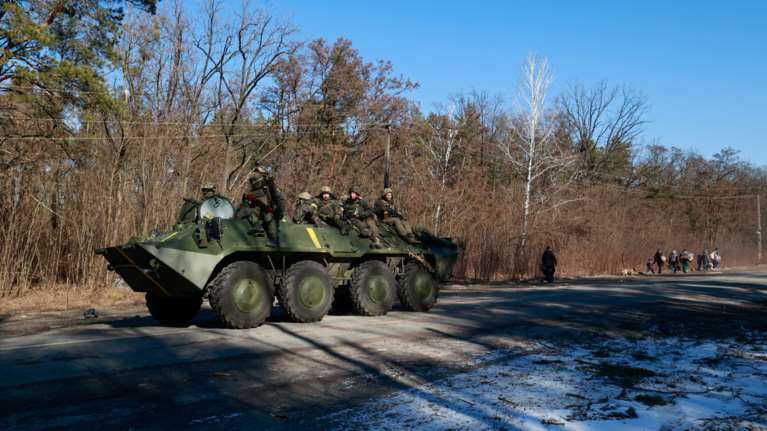 Η Κίνα διαψεύδει κατηγορηματικά τη στρατιωτική βοήθεια στη Ρωσία - &quot;Οχι λάδι στη φωτιά&quot;