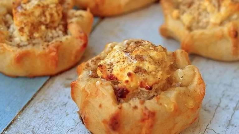 Πάσχα: Παραδοσιακά γλυκά από την Τήνο