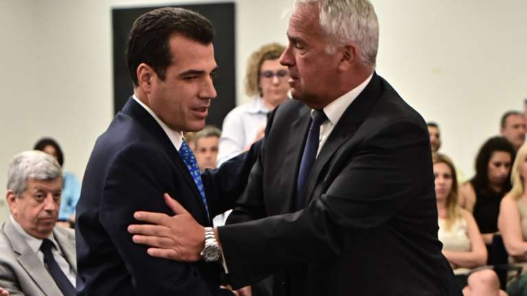 Υπουργείο Μετανάστευσης και Ασύλου: Ολοκληρώθηκε η τελετή παράδοσης-παραλαβής μεταξύ Μάκη Βορίδη και Θάνου Πλεύρη [εικόνες]