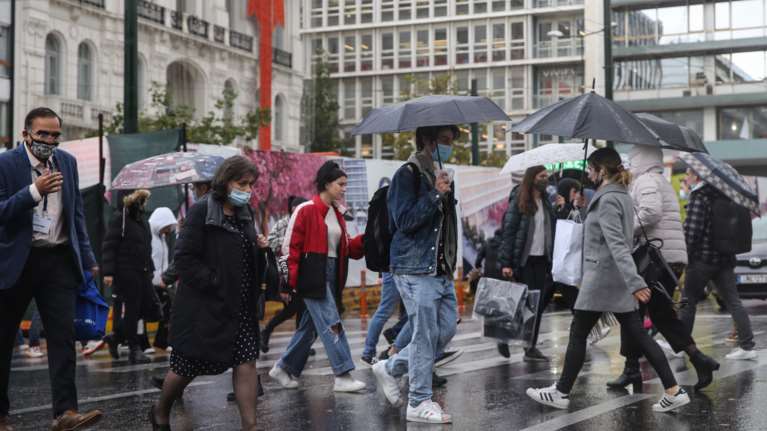 Κορονοϊός: Στα ύψη παραμένει η Αττική με 1.754 νέα κρούσματα, 1.204 στη Θεσσαλονίκη - 190 στη Λάρισα