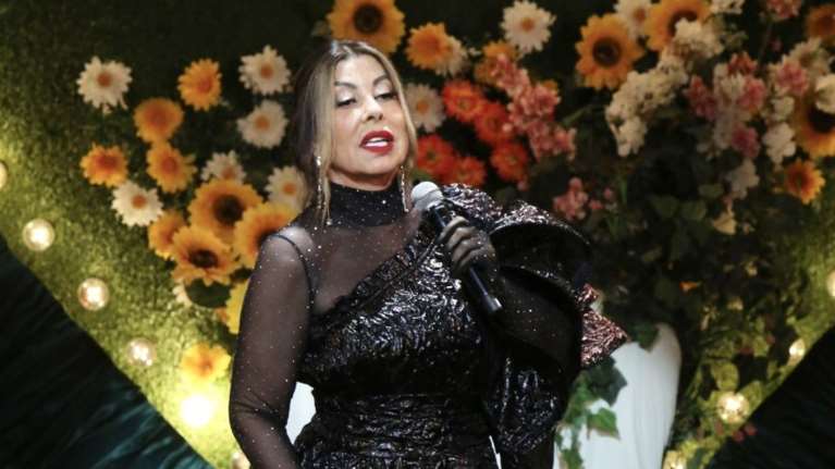 Η Άντζελα Δημητρίου μπέρδεψε Ελληνίδα τραγουδίστρια με άλλη - Η αντίδρασή της όταν κατάλαβε το λάθος της