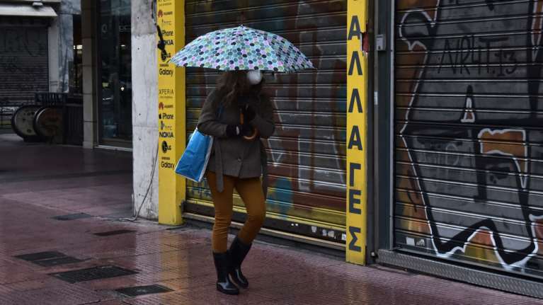 Συνεχίζεται η κακοκαιρία με βροχές, καταιγίδες και χιόνια