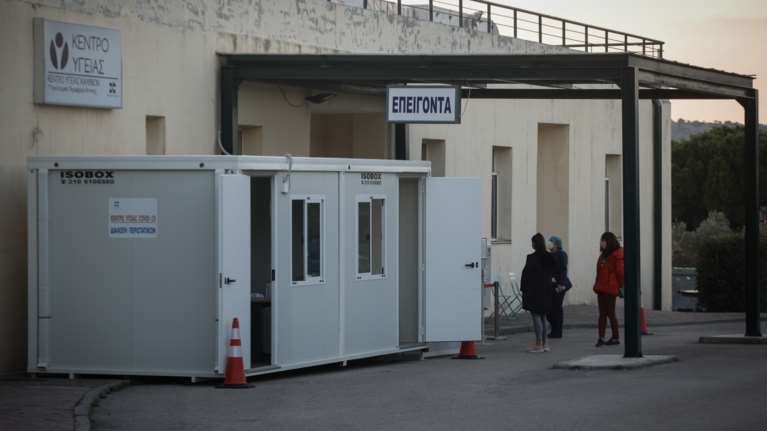 Εξιχνιάστηκε ο φόνος του 60χρονου στα Καλύβια - Τον σκότωσε για τα κοινόχρηστα