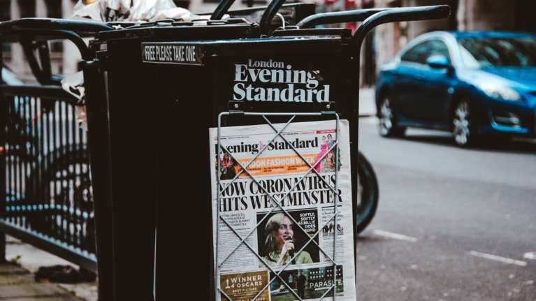 Οι θεωρίες συνωμοσίας καλπάζουν εν μέσω κορονοϊού