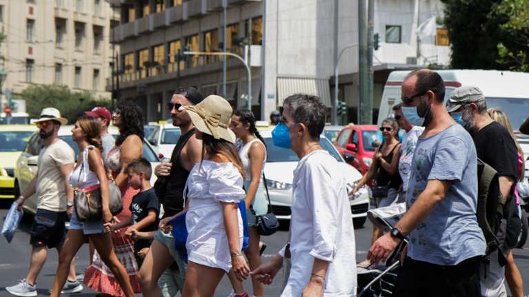 Κορονοϊός: Ανησυχητική αύξηση στις εισαγωγές σε νοσοκομεία - 35 νεκροί και 6 διασωληνωμένοι