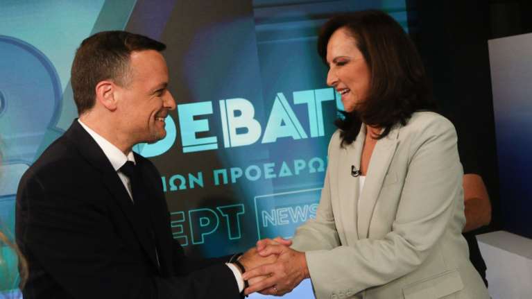 Η Αννα Διαμαντοπούλου &quot;τα έβαλε&quot; με τον Χάρη Δούκα στο debate για τις υπόγειες σχέσεις με ΣΥΡΙΖΑ και ΑΝΤΑΡΣΥΑ